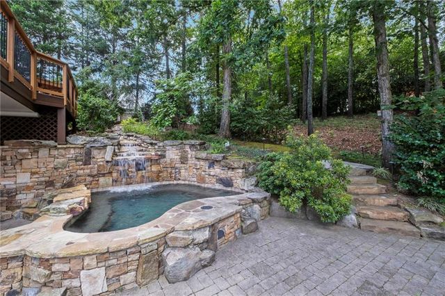3915 Merriweather Woods, Johns Creek, GA 30022