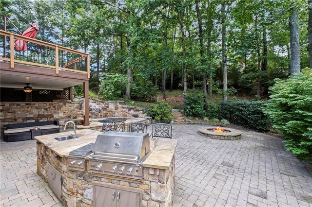 3915 Merriweather Woods, Johns Creek, GA 30022
