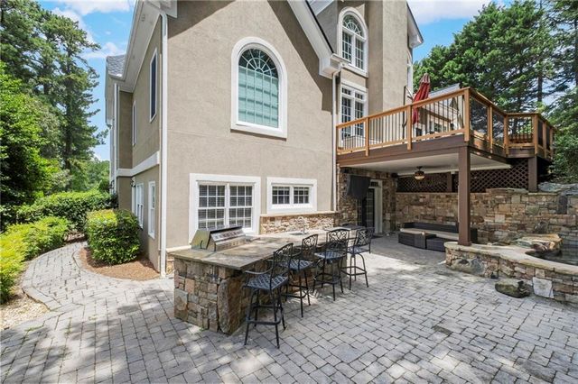 3915 Merriweather Woods, Johns Creek, GA 30022