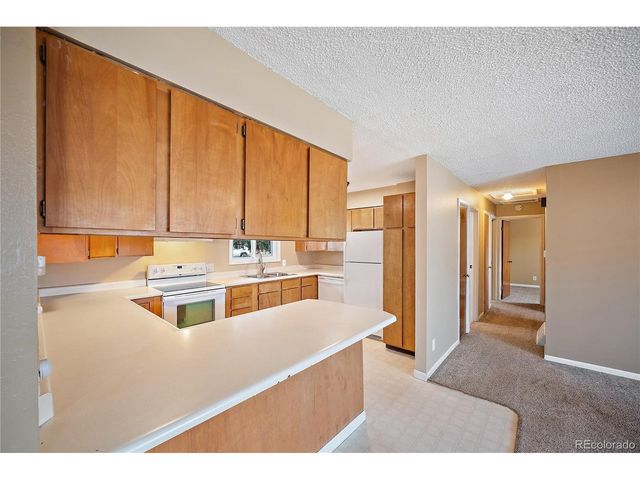 303 Solar Dr, Colorado Springs, CO 80907