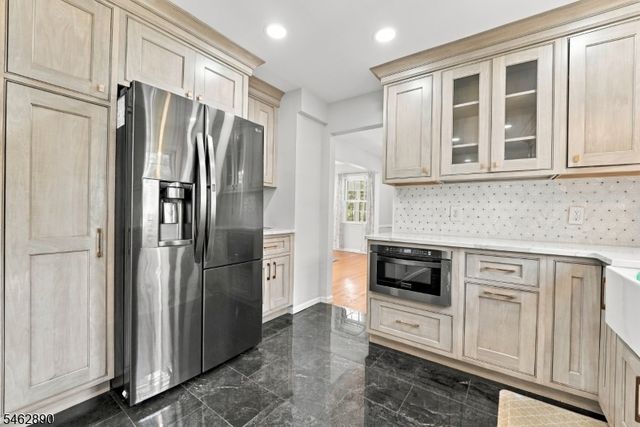 327 North Ave, Fanwood Boro, NJ 07023