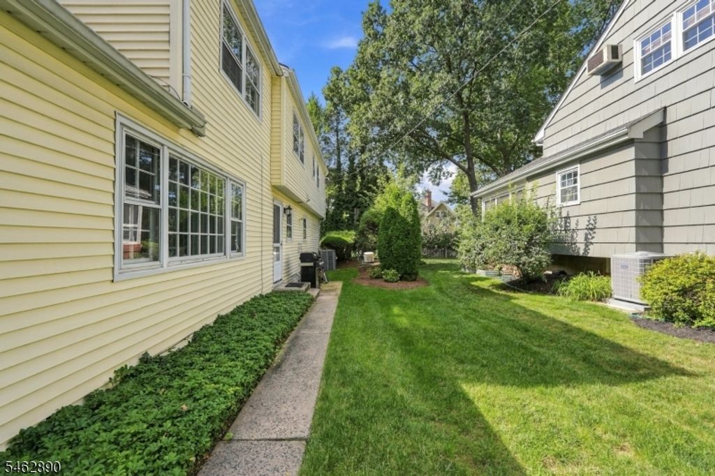 327 North Ave, Fanwood Boro, NJ 07023 — photo 5