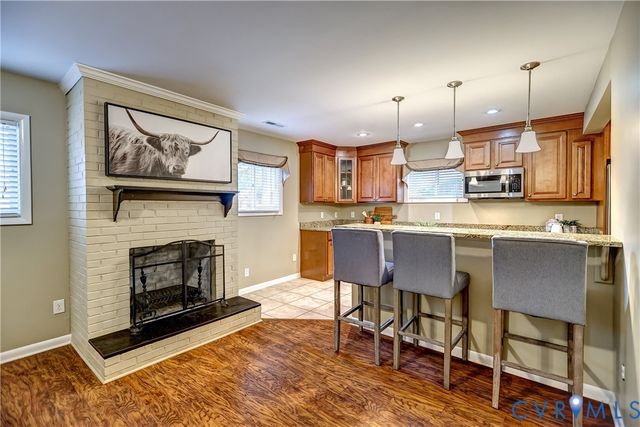 1516 Ednam Forest Dr, Henrico, VA 23238