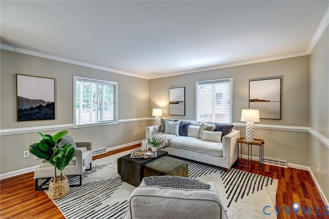 1516 Ednam Forest Dr, Henrico, VA 23238