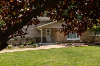 1710 South Ranch Drive, Springfield, MO 65809