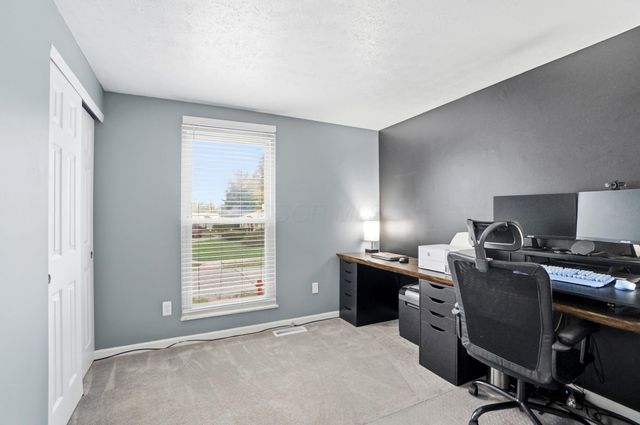 3512 Fox Run Road, Westerville, OH 43081