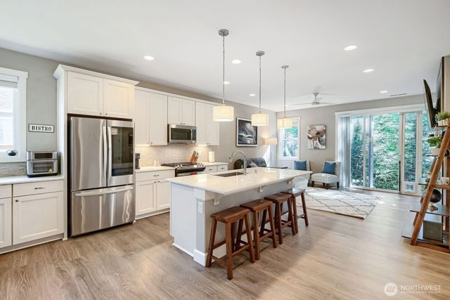 5515 157th Avenue Ct E, Sumner, WA 98390