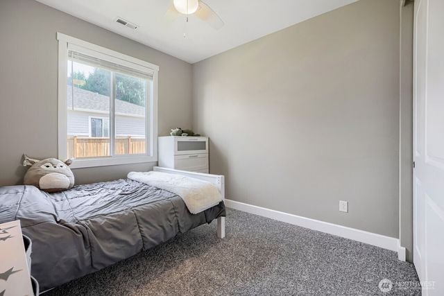 5515 157th Avenue Ct E, Sumner, WA 98390