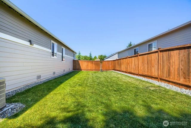 5515 157th Avenue Ct E, Sumner, WA 98390