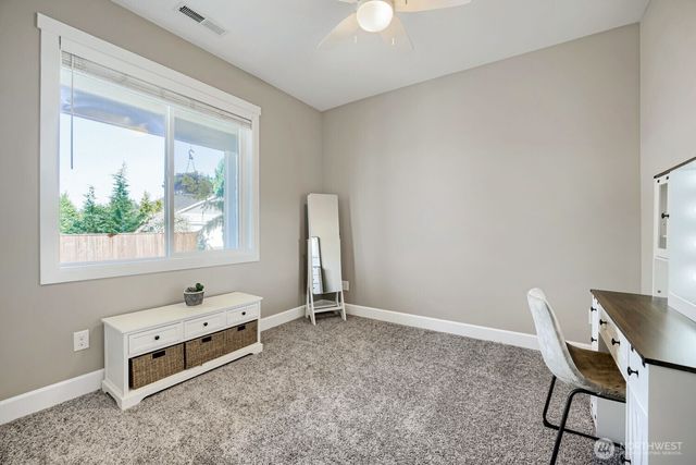 5515 157th Avenue Ct E, Sumner, WA 98390
