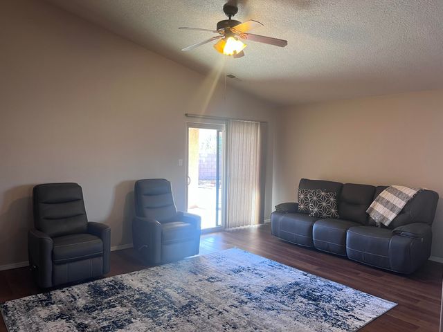 8132 Long Mesa Place NW, Albuquerque, NM 87114