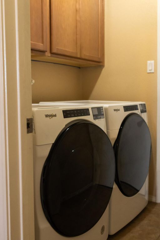 Image 24 of property listing at 8132 Long Mesa Place NW, Albuquerque, NM 87114