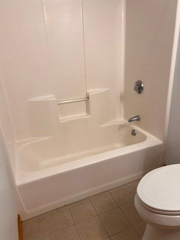 1 Rhubena St 2L, Framingham, MA 01702