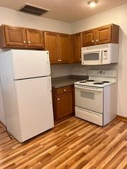 1 Rhubena St 2L, Framingham, MA 01702