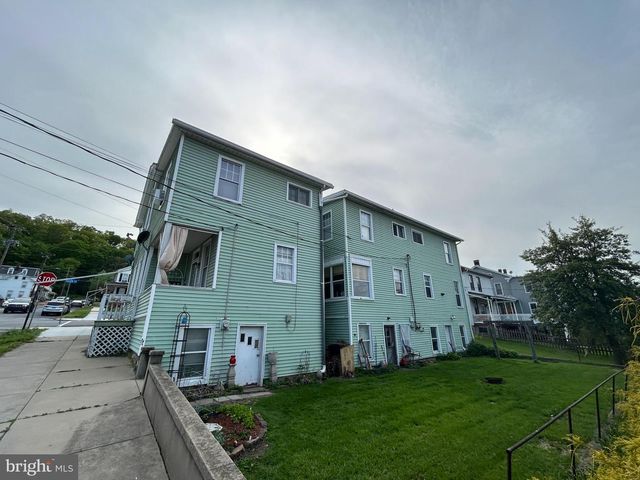 63 S 4TH STREET, Newport, PA 17074