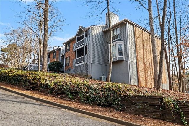 225 Warm Springs Circle, Roswell, GA 30075