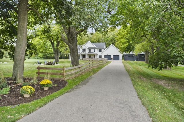 2257 Dyreson Road, Mcfarland, WI 53558