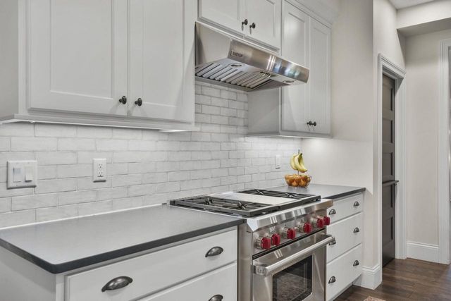 2257 Dyreson Road, Mcfarland, WI 53558