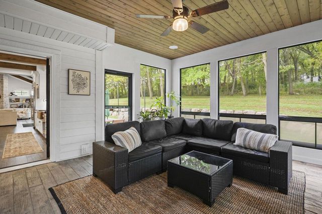 2257 Dyreson Road, Mcfarland, WI 53558