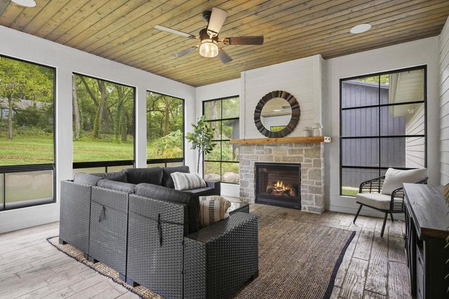 2257 Dyreson Road, Mcfarland, WI 53558