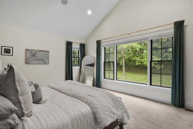 2257 Dyreson Road, Mcfarland, WI 53558