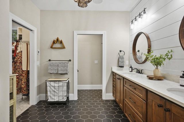 2257 Dyreson Road, Mcfarland, WI 53558