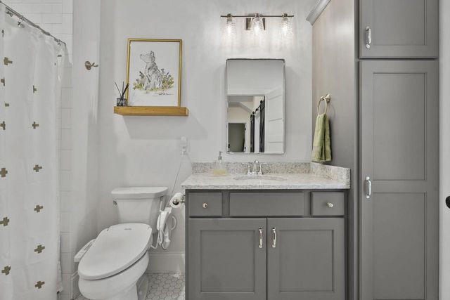 2257 Dyreson Road, Mcfarland, WI 53558