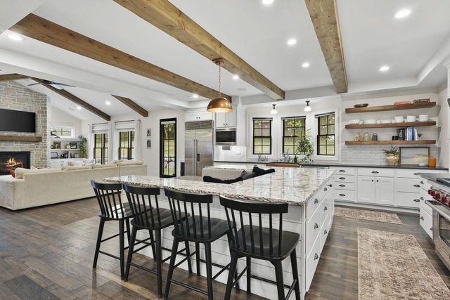 2257 Dyreson Road, Mcfarland, WI 53558