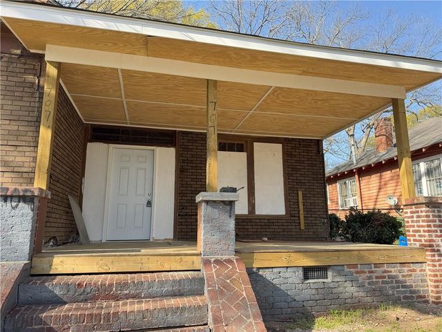 707 Dill SW Avenue, Atlanta, GA 30310