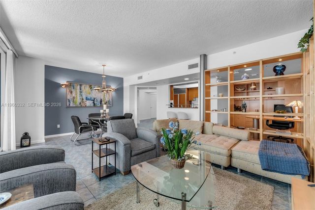 1500 Ocean Dr 705, Miami Beach, FL 33139