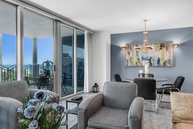 1500 Ocean Dr 705, Miami Beach, FL 33139