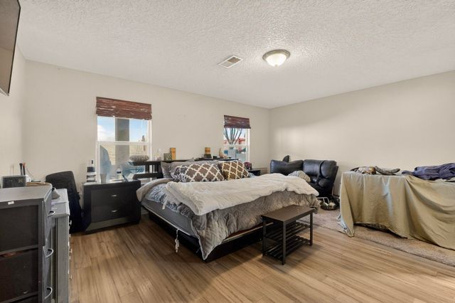 2103 N Ensenada Circle SE, Rio Rancho, NM 87124