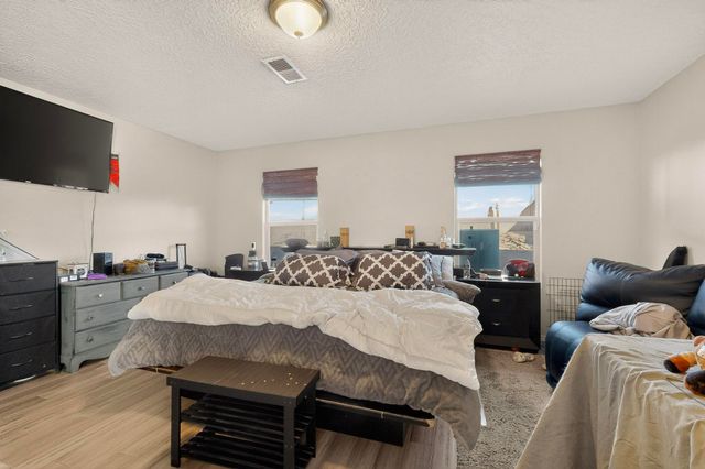 2103 N Ensenada Circle SE, Rio Rancho, NM 87124