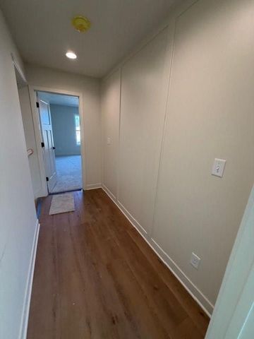 2021 Riverstone Drive, Excelsior Springs, MO 64024