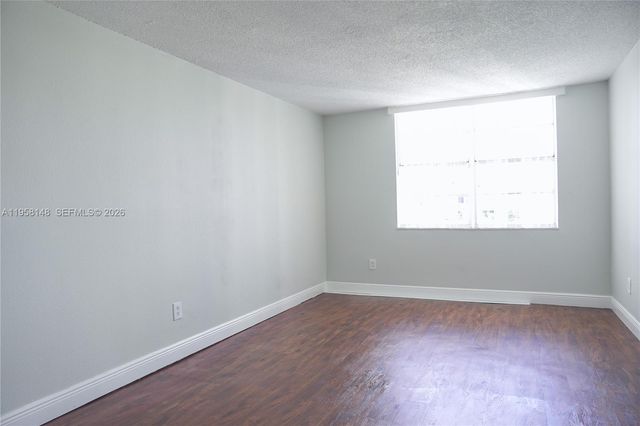 482 NW 165th St Rd A504, Miami, FL 33169