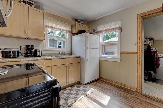 809 MONROE STREET, Little Chute, WI 54140