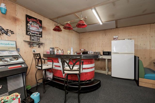 809 MONROE STREET, Little Chute, WI 54140