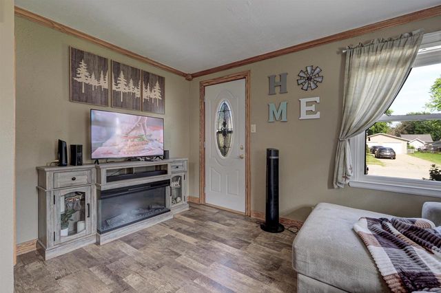 809 MONROE STREET, Little Chute, WI 54140