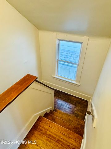 330 E Lake Street, Toledo, OH 43608