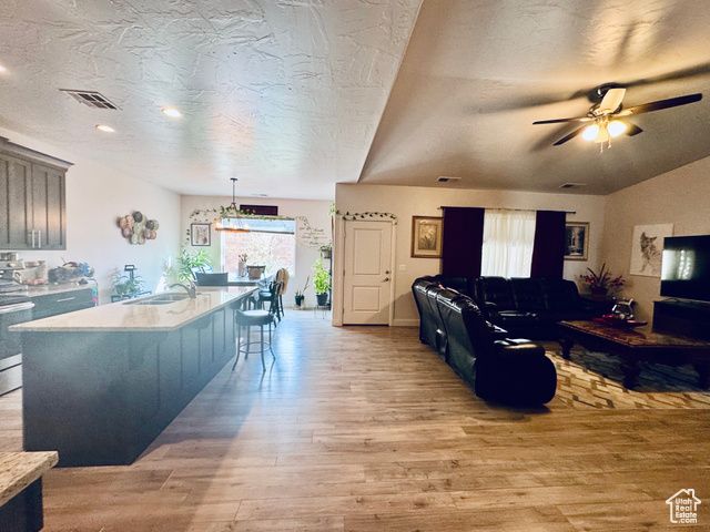 321 W 600 N, La Verkin, UT 84745