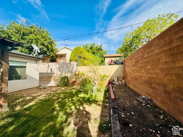 321 W 600 N, La Verkin, UT 84745