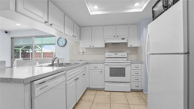 8747 HEMLOCK LANE, Port Richey, FL 34668