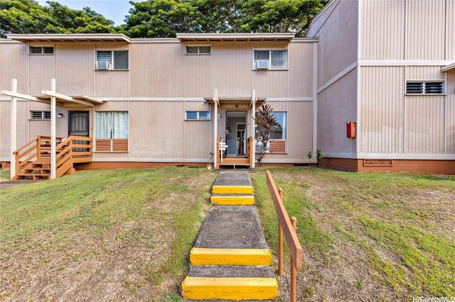 98-1394 Nola Street 110, Pearl City, HI 96782