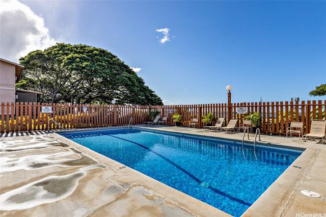 98-1394 Nola Street 110, Pearl City, HI 96782