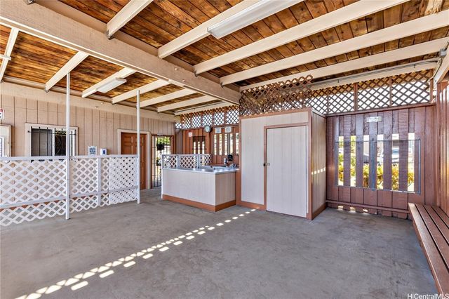 98-1394 Nola Street 110, Pearl City, HI 96782