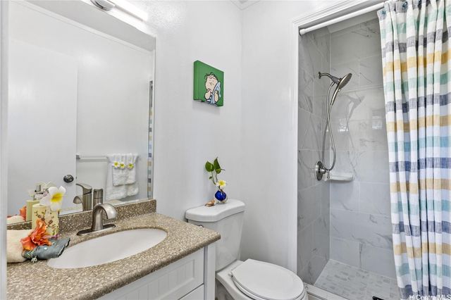 98-1394 Nola Street 110, Pearl City, HI 96782