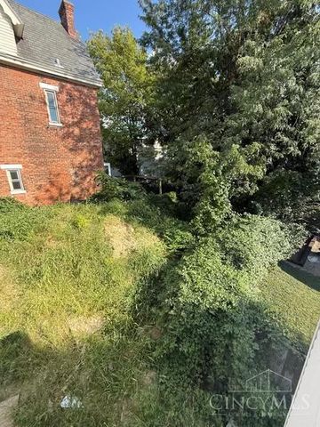 1639 Clayton Street, Cincinnati, OH 45206