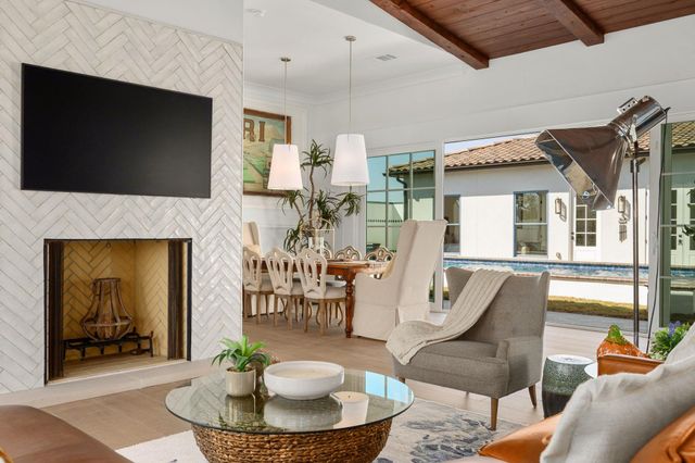 224 Esperanza Petal PASS, Liberty Hill, TX 78642