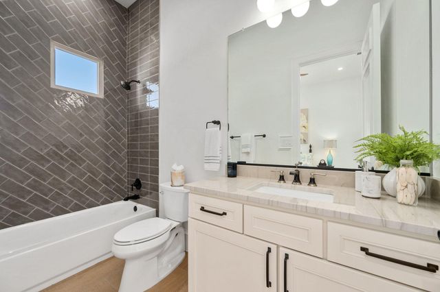 224 Esperanza Petal PASS, Liberty Hill, TX 78642