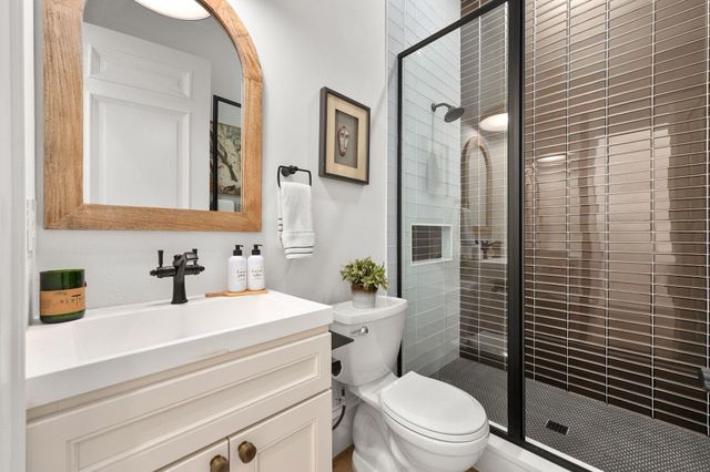 224 Esperanza Petal PASS, Liberty Hill, TX 78642